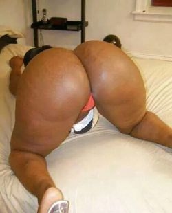 whipsnass:  Well Dayummm  #Random juicy azz