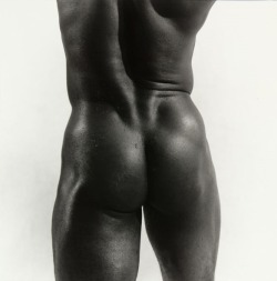 kradhe: George Dureau - Thompson Trunk, 1989  