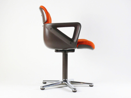 Hans &ldquo;Nick&rdquo; Roericht, office chair programme 190, 1976. Made for Wilkhahn, Germany