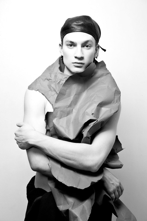 styleophile:  Fucking Young! 2014 editorial 