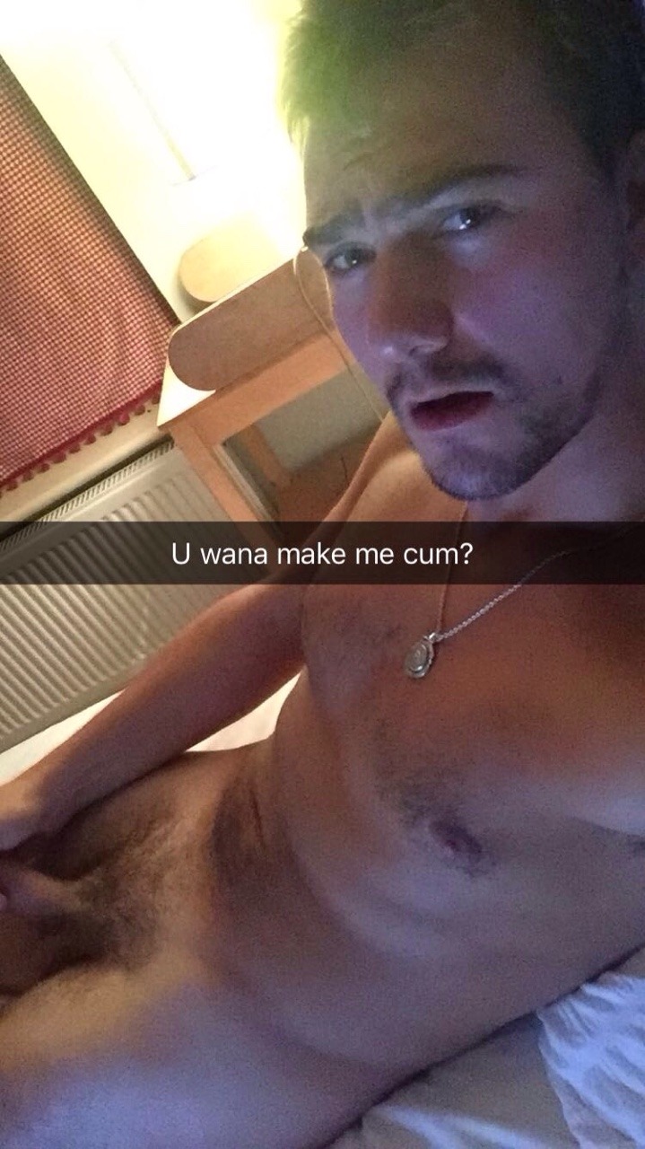 exposed-straight-men:  ad20aus:  Straight British   Follow our blog for more exposed