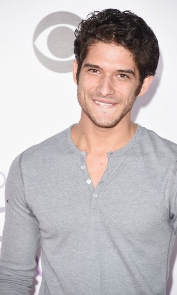 male-and-others-drugs:  🔵 Tyler Posey 🔵
