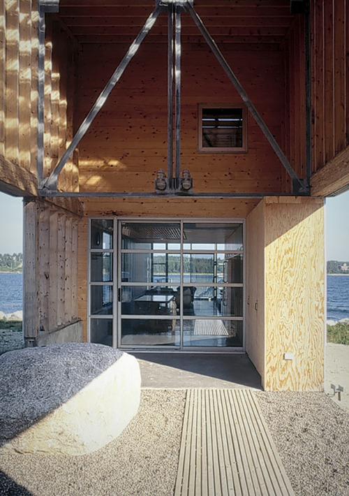 ofhouses: 768. Brian Mackay-Lyons /// David and Vivian Howard House /// West Pennant, Nova Scotia, C