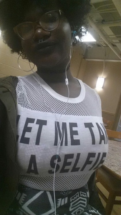 angelbladder:  Been waiting on a reason to wear this shirt  👌