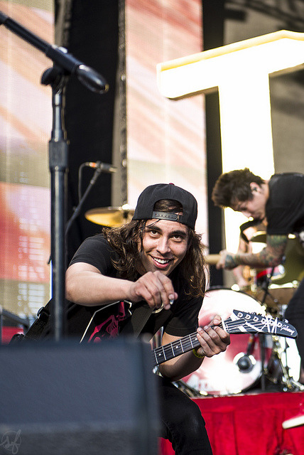 grinned:  Pierce The Veil. by sadiefederspiel on Flickr.