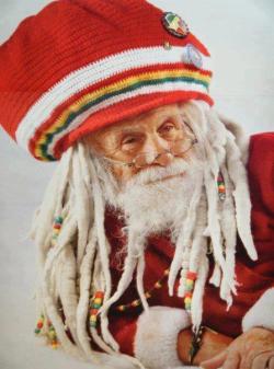 arabellaflame:  icecream-and-cigarettes:  He knows if you’ve been toking, He knows if you are baked, He knows if you have bud or not, So get high for highness sake! Oh, Ganja Clause is coming to town!  yes daaaaag… hol’up he should really be black