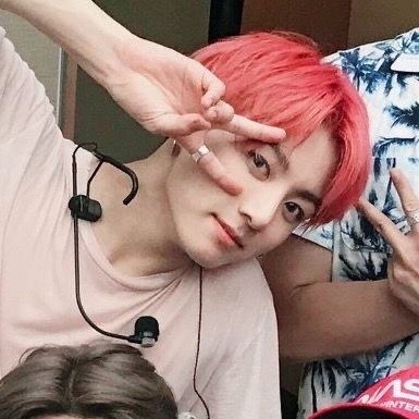Hiii Any Header For This? Pleaseee