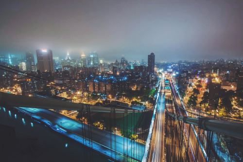atraversso: Cityscape &amp; Vertigo by Humza Deas Please don’t delete the link to the phot