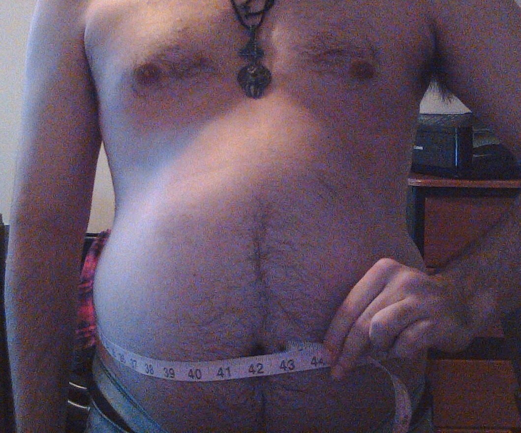 captainredfieldswifey:  bigwolfcakebelly:  I can’t seem to break 43&quot;.