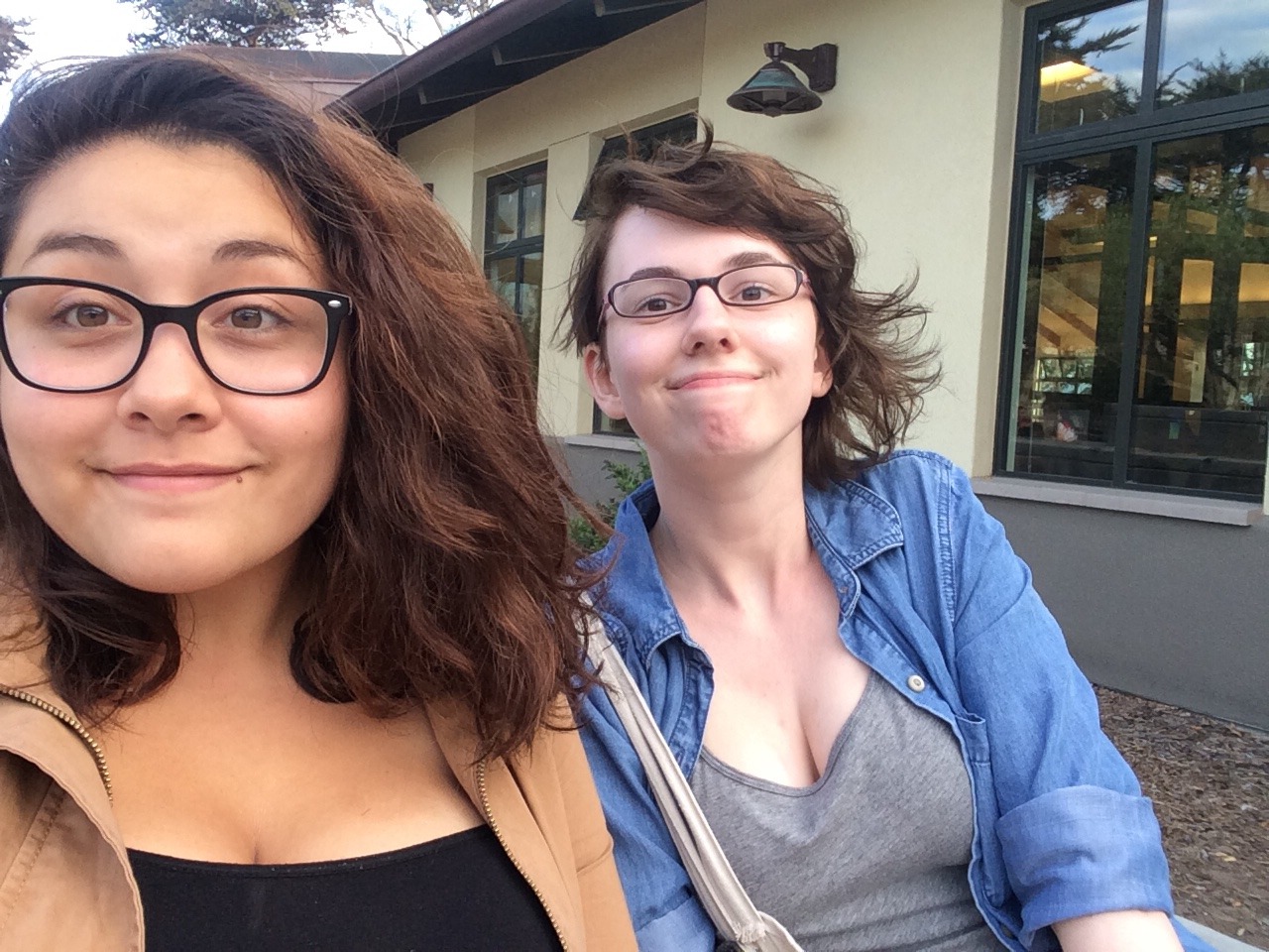 hella-bogus:  we did a book thing   so many books