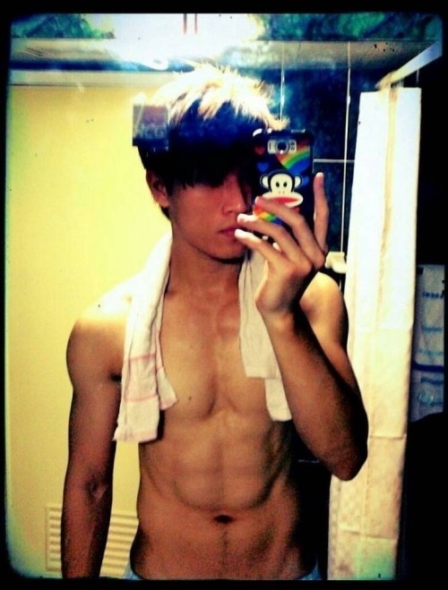 mantop10691:  大長屌體育系直男大學生