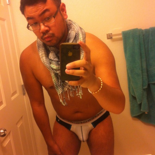 chesterlepanda:  Wore them to school hahaha sorry to the other students who saw it when I bent down >:) not the best body but I’ll work what I got :) 