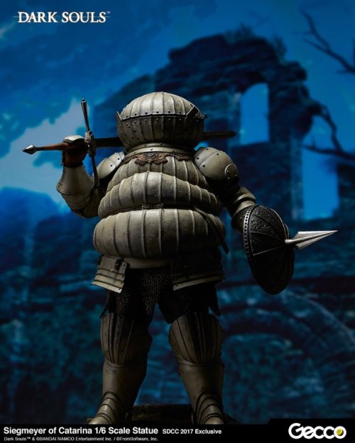 lordranandbeyond:Have $300USD? Clinically need a 1/6 scale Siegmeyer statue in your life? AmiAmi&rsq