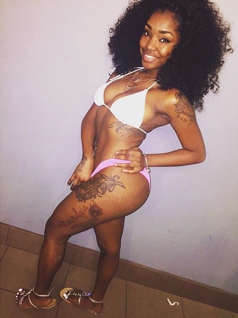 lifeofoh:  dajha_vu  Wish she didn’t have those tattoos.