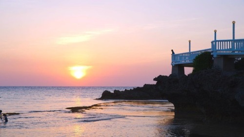 There’s nothing like the sunset in the Philippines #itsmorebeautifulinthephilippines (at Bolinao, Pa