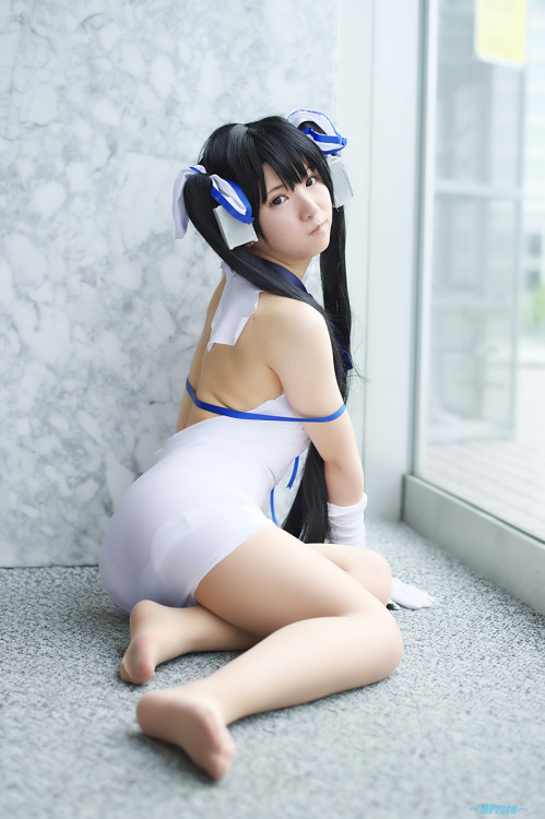 girlwhowearpantyhoseincosplay - Japanese girl Aya cosplaying as...