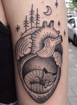 binary-shminary:  heart tattoos by Susanne