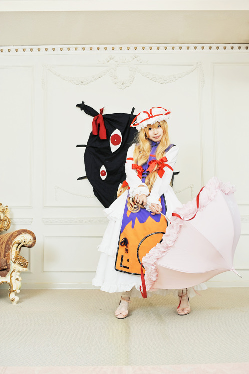 Touhou Project - Yakumo Yukari (Tenshi Myu) 1-2