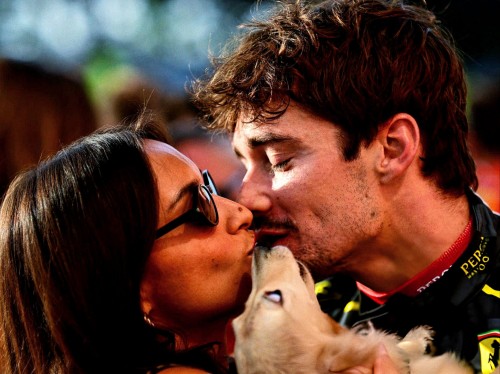 Leo Wants To Be Part Of The Kiss Too