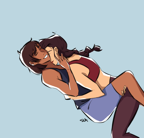 sir&ndash;cumference:I had some fun last night making korra/korrasami drawings! (sry they’re not the