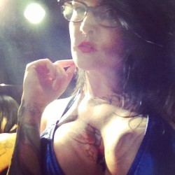 melodiegore:  Come see me @damesngamesla #dancer #glasses #septumpiercing #tattooedgirl 