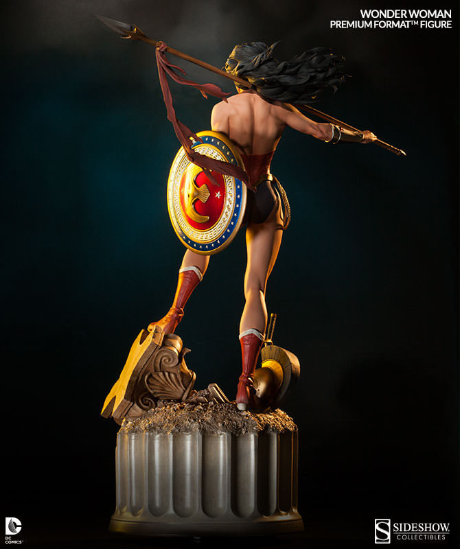 xombiedirge:  Wonder Woman Premium Format Figure by Sideshow Collectibles Wonder