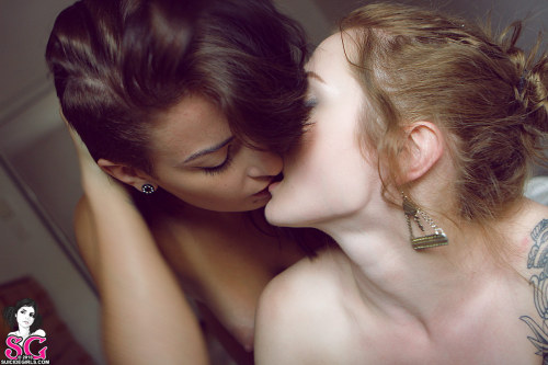 heyyyysexyladies:  the lovely ladies Aisline and Oro