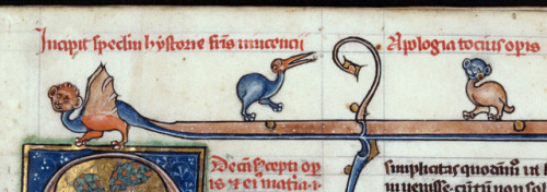 historyisntboring:Three small red and blue monsters walking happily in the margins of Speculum hist