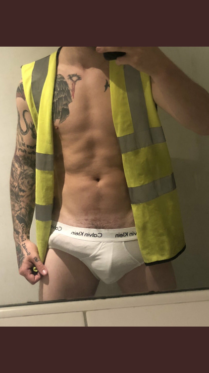 bonerbater:Boner in briefs.