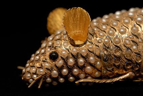 design-is-fine:Mechanical Mouse, 1810. Gold, Seed Pearls, Garnet. London. Via Bowes Museum, England