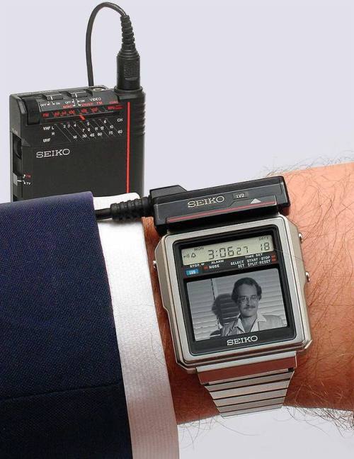 danismm:The Seiko TV Watch TR02-01 (1982, Japan) sporting a 1.2 inch black & white non-backlit LCD screen. Eric Wrobbel collections tv