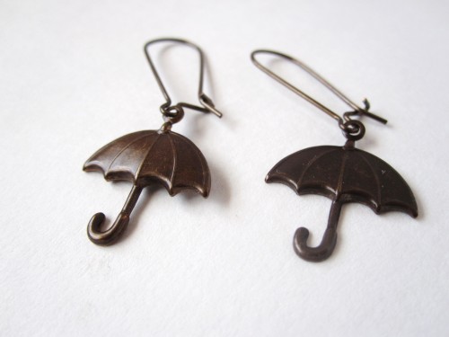 e-pic:  NEW ITEMS LISTED: 100% all natural brass earrings, nickel and lead free. I made these eco-friendly counterparts to my other pieces because I had received inquiries about a greener style of jewelry, so here you have them! Currently available in