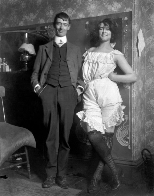 Norman Lindsay & Rose Soady Lindsay, Bond Street Studio, Sydney, c.1909, Lionel Lindsay.Norman L