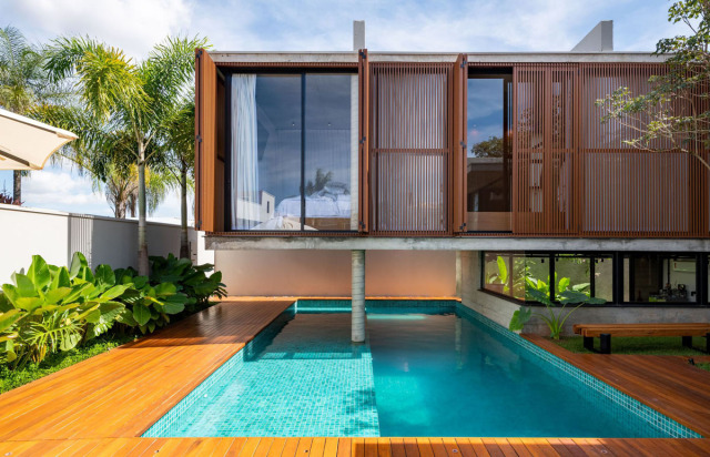 A Masterpiece of Modern Living and Nature Integration in Brazil