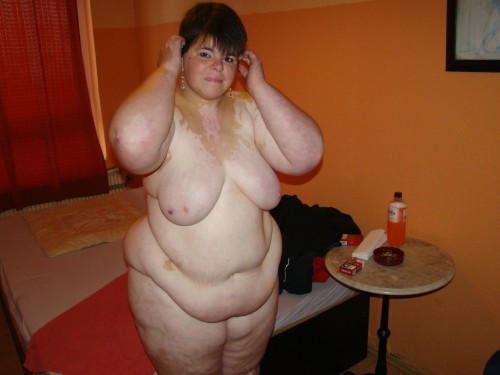 http://lovinthickmoms.tumblr.com/post/77072948906