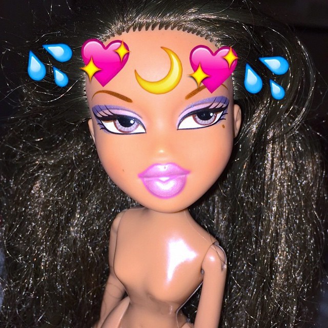 babegal-lee:  Bratz are so hot 