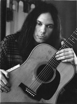 soundsof71:  Neil Young, by Julian Wasser.