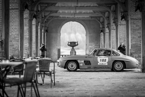 Tour Auto 2013 - Mercedes 300 SL by Guillaume Tassart on Flickr.