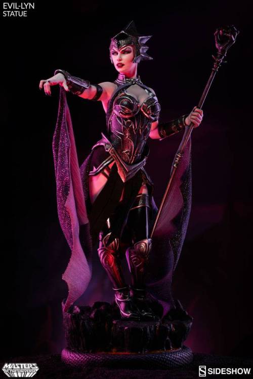 savagepowersofgrayskull: Evil Lyn Statue