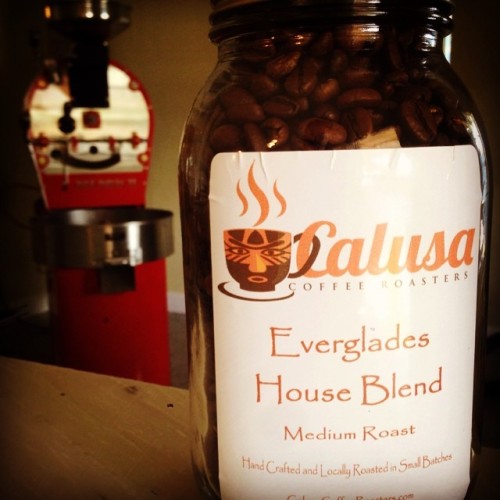 I like the coffee in the jar. @calusacoffee #coffee #coffeeroaster #florida #fortlauderdale #masonja