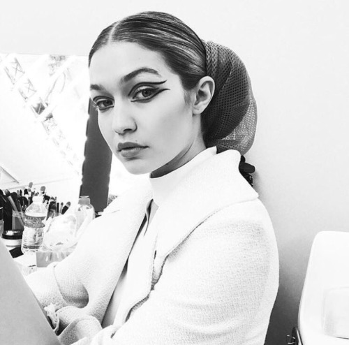 hadidnews:Chanel: “#ChanelHauteCouture #ChanelHC16”