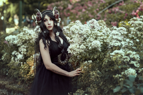 Queen of the Underworld Crown from idolatre