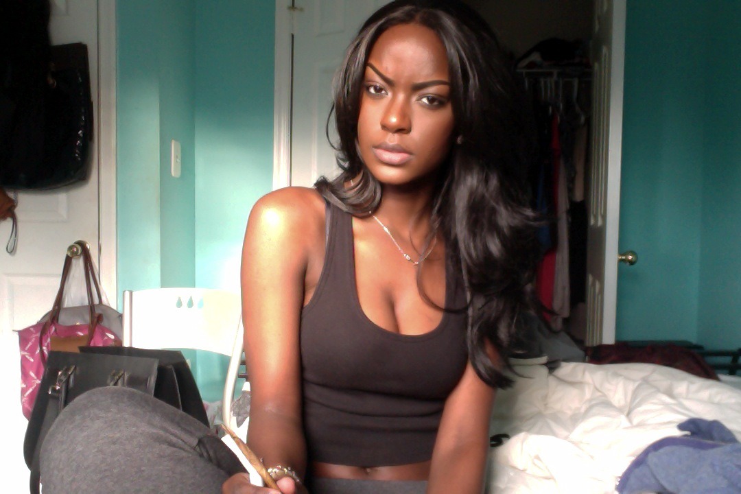 thefakerihanna:  Happy 4/20