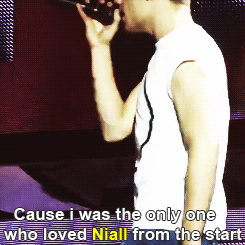 horaneyes:  Liam changing the lyrics to Niall 