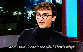 missmarvxl:Isaac Hempstead Wright reveals the secret to his infamous stare.Mood. (Also he looks so m