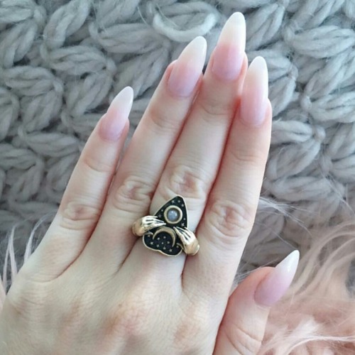 Sweet babe @ammeb wearing her Occultist stacking ring set. All jewelry is currently 25% off! Use cod
