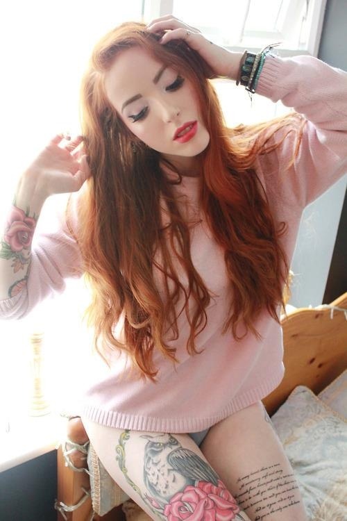 tattoed-babes:  Tattoed girl http://tattoed-babes.tumblr.com/