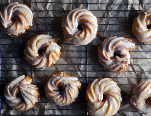 sweetoothgirl:homemade french crullers with honey glaze