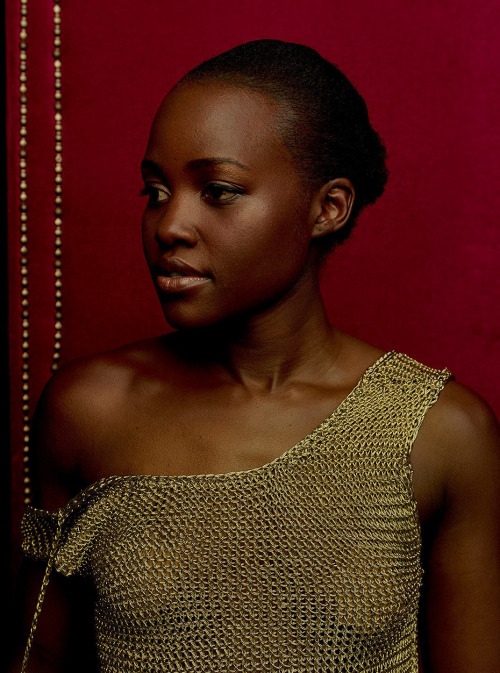 soph-okonedo:Lupita Nyong’o featured in Vanity Fair’s “Hollywood Issue 2017″
