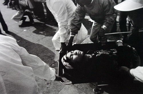 shihlun: Protesters at Tiananmen Square, Beijing, China, 1989.Photos by KAN TAI WONG 黃勤帶